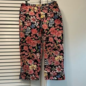 Liz Claiborne Michaela Petite Floral Capri Pants Black SZ 6P 100% Cotton